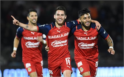 Chivas logra remontar a Juárez; Alexis Vega volvió a ser el héroe