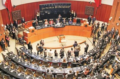 Senadores del PAN dan respaldo a Ricardo Anaya