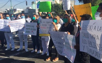 Médicos protestan en hospital de Tacuba por falta de insumos ante coronavirus