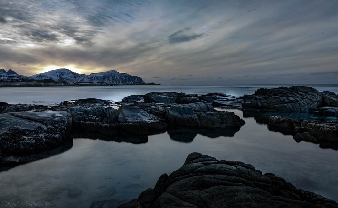 Atardecer en la isla Mosquenesoya, en Noruega. Foto: Lorena del Pilar Jiménez Gaber