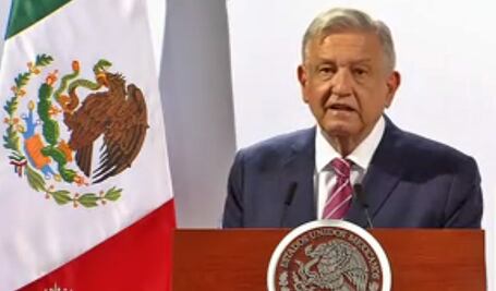 Llega AMLO a la CDMX tras su visita de trabajo a EU