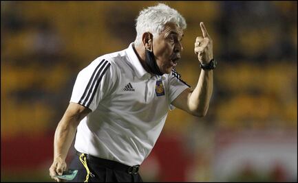 ¿"Tuca" Ferretti está en el radar del Guadalajara?