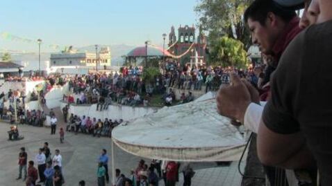 Marchan en Chalchihuitán, Chiapas; exigen freno a venta de alcohol y drogas ante aumento de violencia