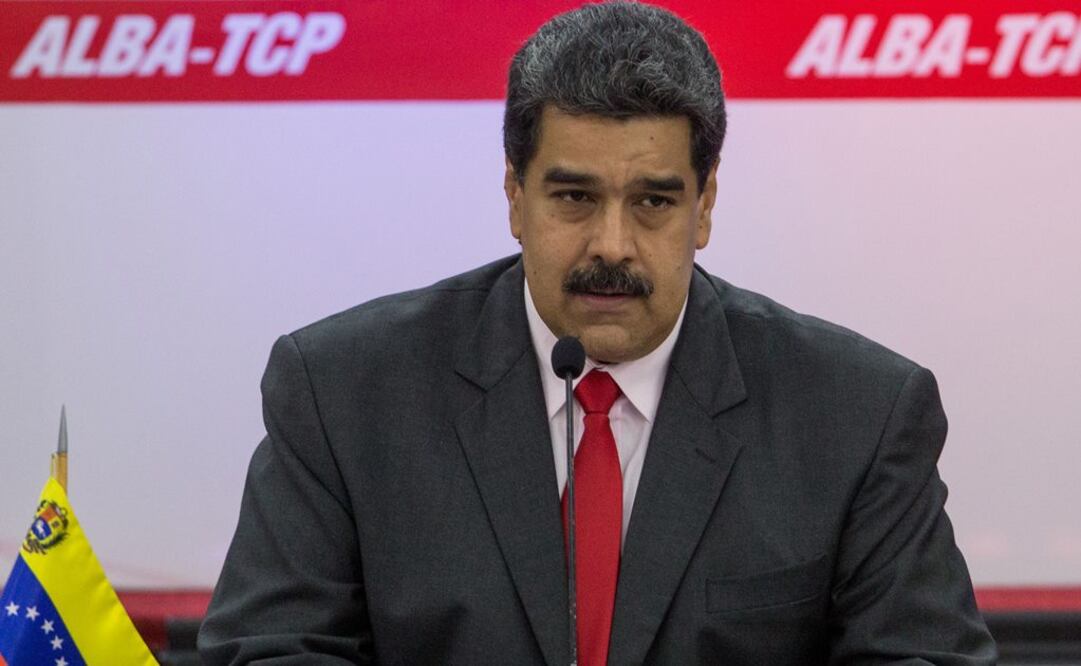 El presidente venezolano, Nicolás Maduro, pronuncia un discurso durante la apertura de la XV Cumbre de la Alianza Bolivariana para los Pueblos de Nuestra América (Foto: Xinhua)