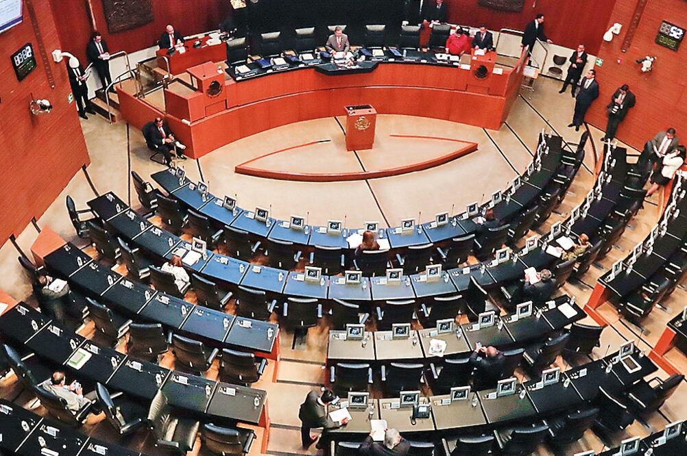 Mayoría en la Cámara Alta. Por 70 votos a favor, 16 en contra y dos abstenciones, el pleno aprobó la reforma para ejercer el derecho de réplica (IVÁN STEPHENS. EL UNIVERSAL)