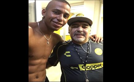 “Maradona está en su salsa, está feliz en México”