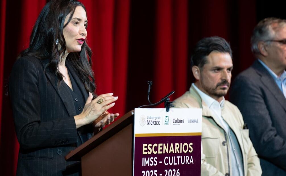 El evento inaugural estuvo encabezado por el director general del Seguro Social, Zoé Robledo, y la secretaria de Cultura, Claudia Curiel. Foto: Secretaría de Cultura