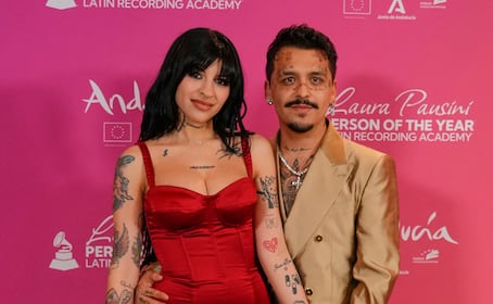 Nodal explota contra Cazzu y afirma que le prohíbe ver a Inti: “No se me permite ser padre” 