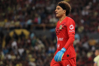 A los aficionados les pido mucha calma: Ochoa