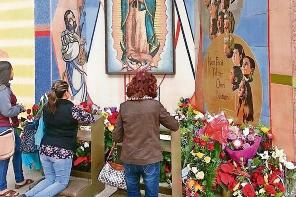 Miles de feligreses latinos acuden todos los días 12 de diciembre a la Catedral de Nuestra Señora de Los Ángeles, a festejar a la Virgen Morena (MAX AUB. ELUNIVERSAL)