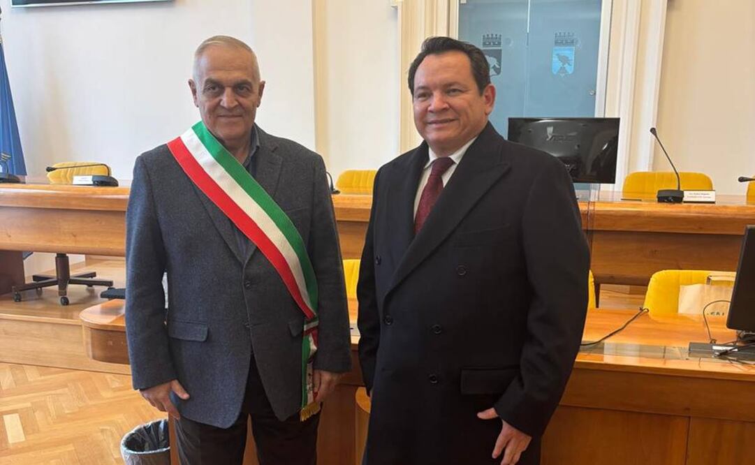 Durante su visita a Itialia, Díaz Mena se reunió con el alcalde en funciones de Monfalcone, Antonio Garritani / Foto: Especial