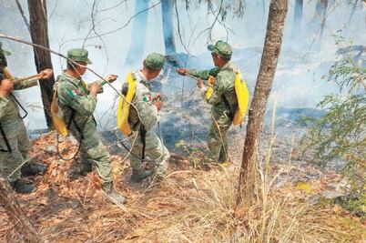 Cae aeronave de Semar; buscan a la tripulación