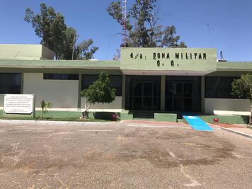 Defienden actuar de militares ante mujer que bailó sobre patrulla