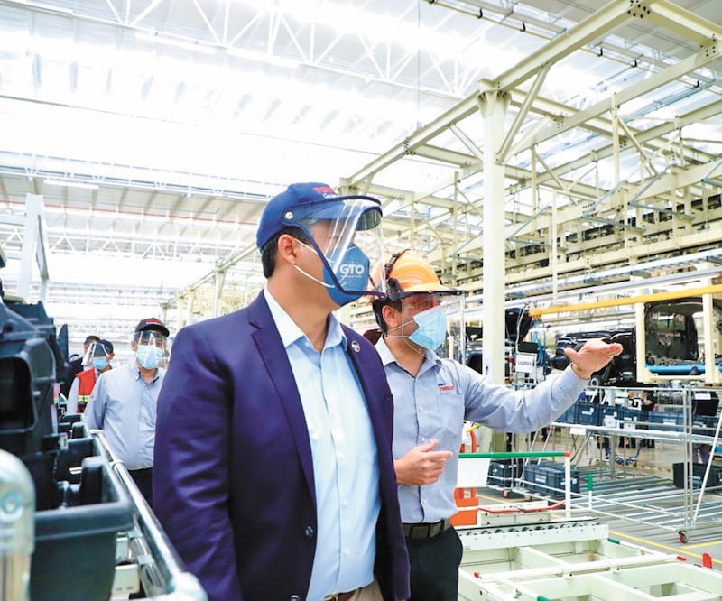 El gobernador, Diego Sinhue Rodríguez, agradeció a Toyota su confianza en Guanajuato y en su gente. Foto: Especial