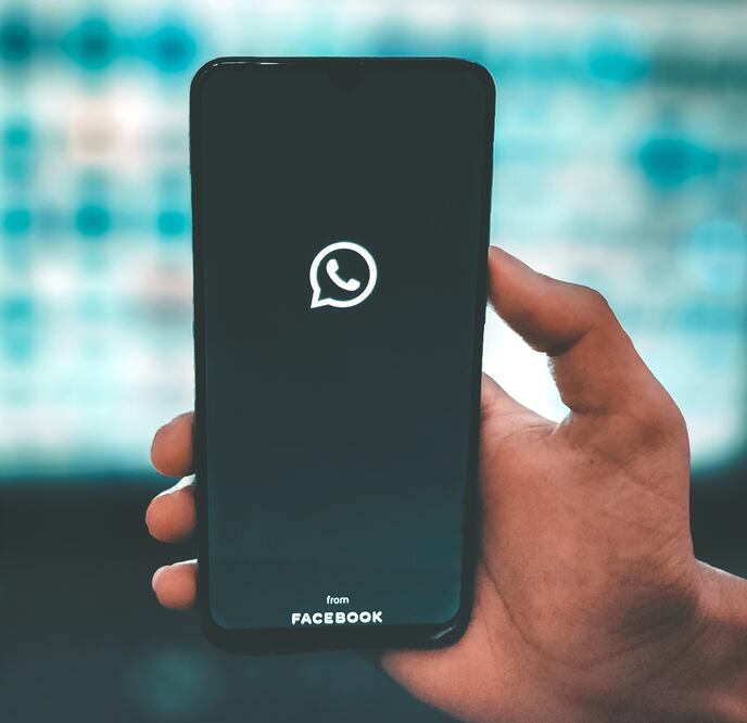 Eliminar la memoria caché de tu WhatsApp te dará algunos beneficios / Foto: Unsplash