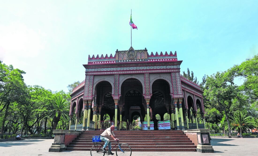 La colonia Santa María la Ribera, con su Kiosco Morisco, es parte de lo que el gobierno central busca mostrar al mundo durante la justa mundialista que se realizará el próximo año en la capital del país. Fotos: de AXEL SÁNCHEZ