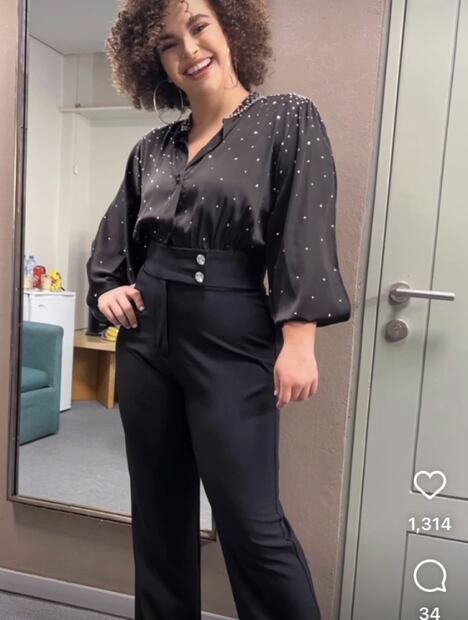 El look “brillante” de Lucerito Mijares en el concierto de sus papás