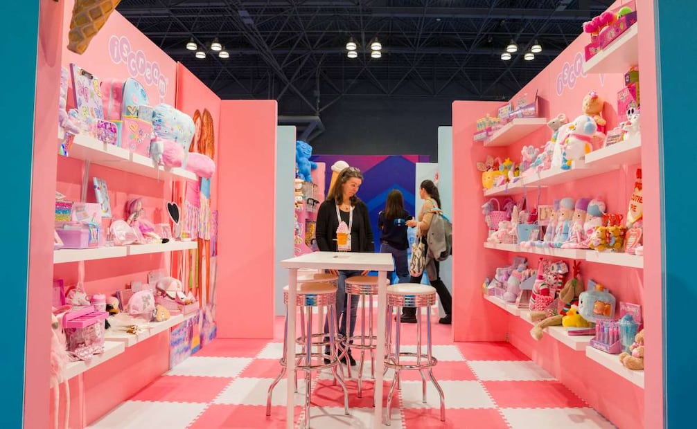 Adultos impulsan ventas de juguetes en Nueva York. (17/02/26) Foto: EFE