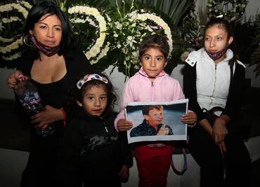 Lloran por Xavier, sonríen con Chabelo