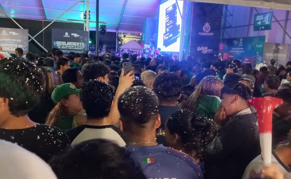Así se vivieron los festejos en ciudades de
ciudades de Tamaulipas, Guanajuato, Sinaloa y Zacatecas. Fotos: Roberto Aguilar Grimaldo, Irma Mejía y Xóchitl Álvarez/ EL UNIVERSAL