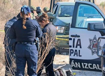 Encuentran cadáver embolsado en C. Izcalli