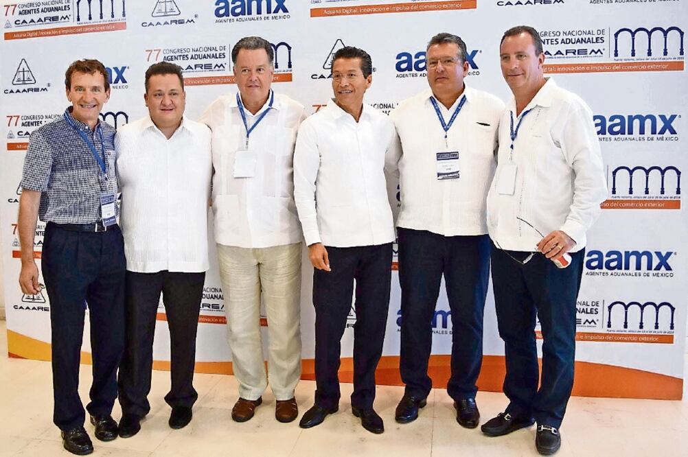 El jefe del Servicio de Administración Tributaria, Aristóteles Núñez, durante el 77 Congreso de Agentes Aduanales (TOMADA DE TWITTER. @AAADAM)