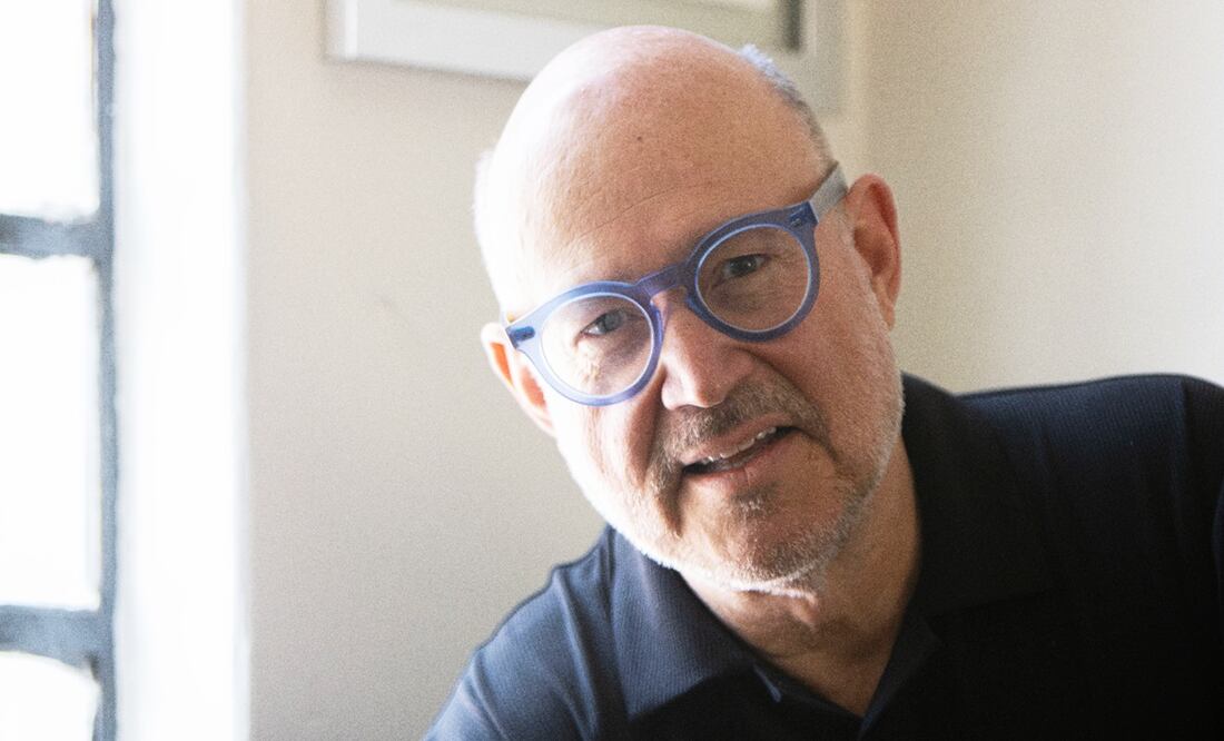 Ricardo Raphael presenta su nueva novela "Fabricación".
Foto: EL UNIVERSAL / Darío Luna