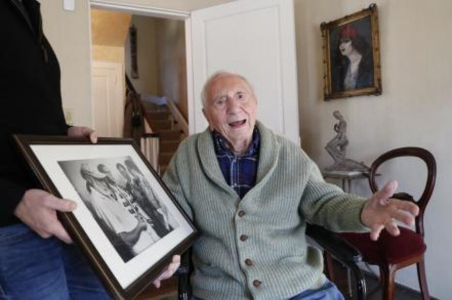 Cumplen promesa a Hemingway después de 60 años