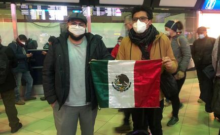 Turistas mexicanos compraron boletos a Ucrania... pero la guerra les quitó sus vacaciones