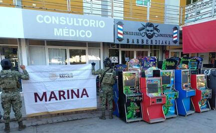 Marina asegura 46 máquinas tragamonedas en Sinaloa; detiene a una persona por robo de vehículo