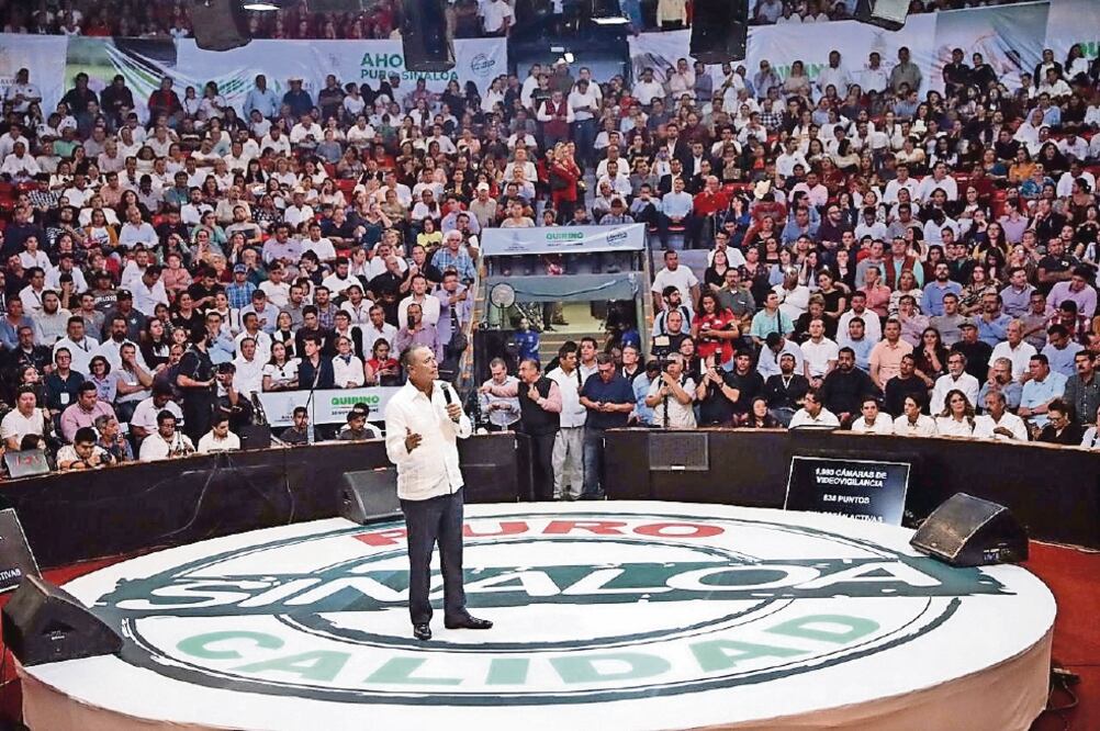 El gobernador Quirino Ordaz Coppel anunció que el 27 de noviembre, el Presidente inaugurará instalaciones militares. 