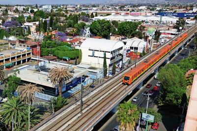 Tras 9 años de iniciar la ampliación de Línea 12 del Metro, gobierno capitalino dice que lleva un 52% de avance