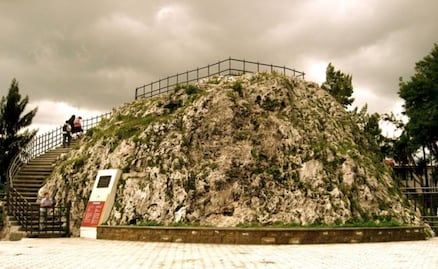 Descend inside the world's smallest volcano