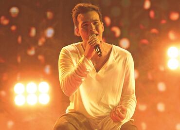 El canto al amor sigue tras La academia: Esponda