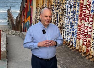 En próximo sexenio, México debe abrir frontera con EU para impulsar economía y libre tránsito, propone Gustavo de Hoyos