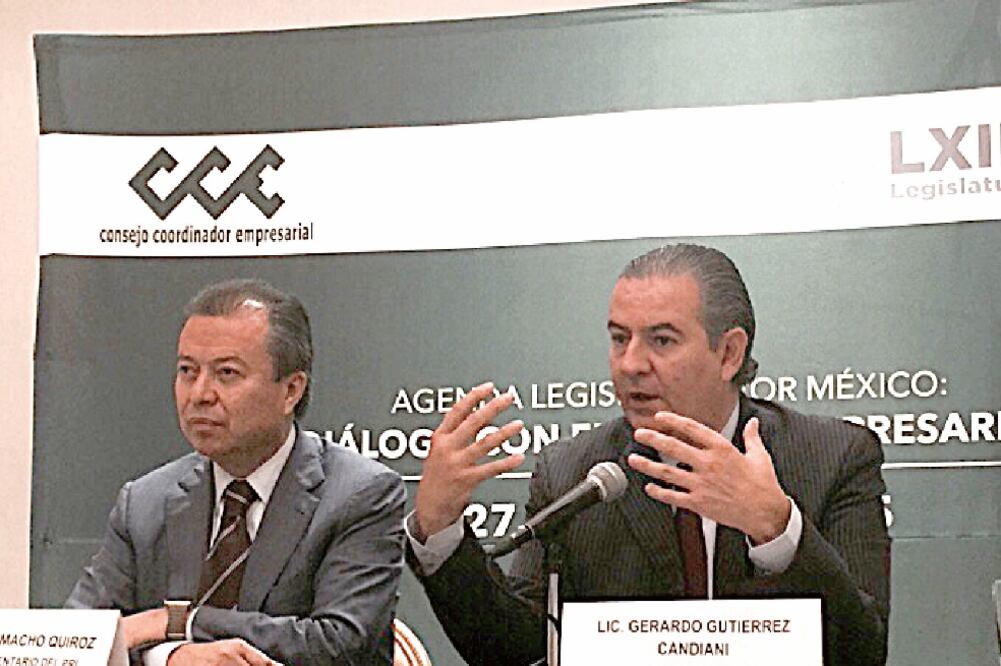 César Camacho, líder electo de la bancada priísta, y Gerardo Gutiérrez Candiani, presidente del Consejo Coordinador Empresarial, en su reunión (CORTESÍA)
