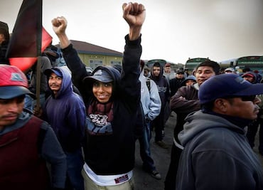 Festejan jornaleros acuerdos alcanzados en San Quintín