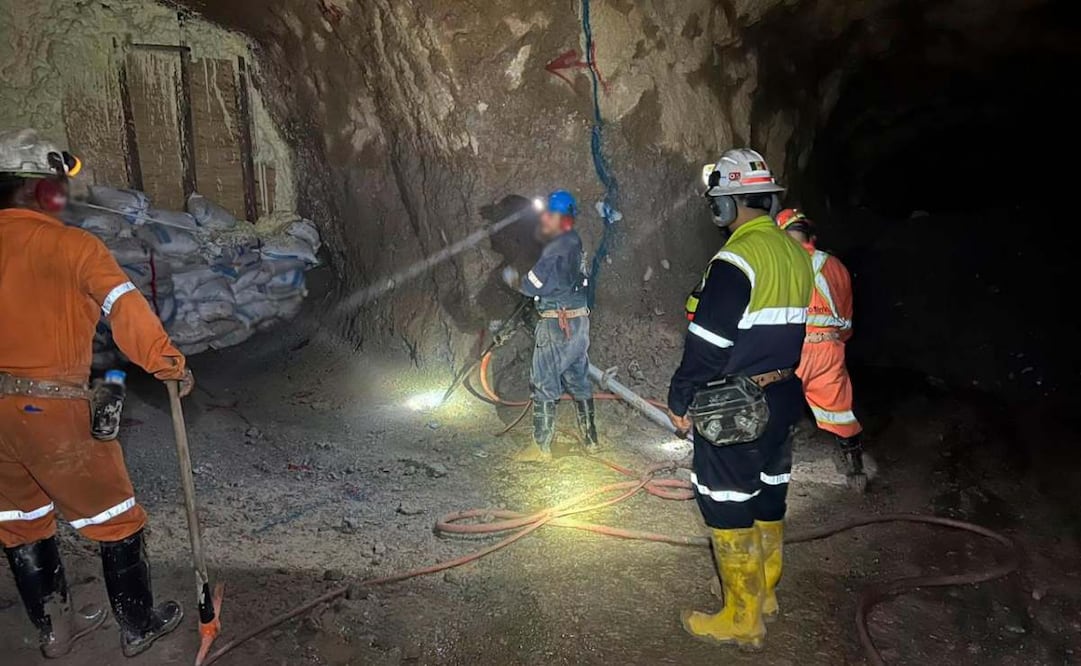 El Puesto de Mando Unificado informó avances en la estrategia de rescate de los tres mineros en la mina Santa Fe, ubicada en El Rosario, Sinaloa (02/04/2026). Foto: Especial
