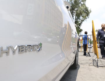 Comprar un auto híbrido en 2025: Entre el ahorro en gasolina y los gastos inesperados