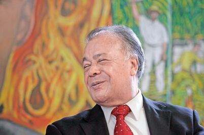 Partido del Trabajo busca a famosos... otra vez