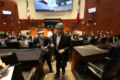 Senado reinicia labores entre sana distancia y búsqueda de consensos