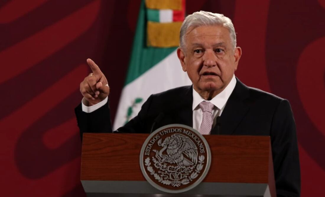 López Obrador aseguró que pese a que su gobierno se comprometió a importar 20 mil toneladas de leche de Estados Unidos, no afectará a productores mexicanos. Foto: archivo/EL UNIVERSAL