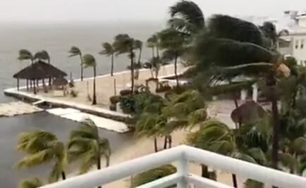 Huracán "Irma" toca tierra en los Cayos de Florida