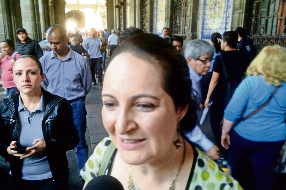 Los padres de los estudiantes del kínder Montessori Matatena se reunieron con el jefe de gobierno en el Antiguo Palacio del Ayuntamiento (ARCHIVO. EL UNIVERSAL)