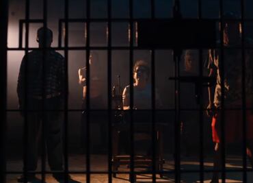 Indigentes protagonizan nuevo video de Andrés Calamaro