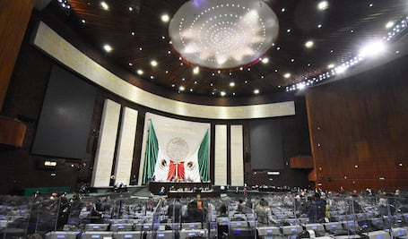 Amagan diputados con romper mayoría de Morena