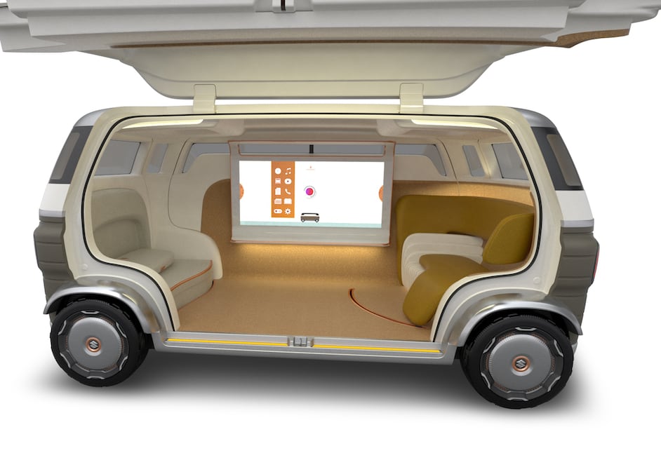 Suzuki celebra su centenario con modelos híbridos y autónomos 