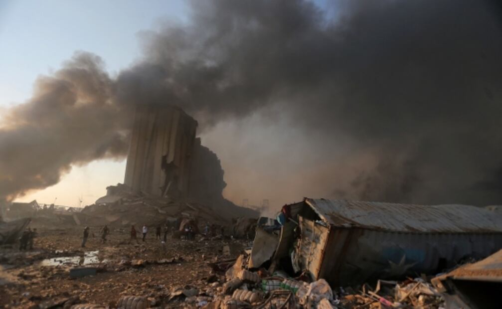 Fuentes médicas reportan al menos 10 muertos tras explosiones en Beirut