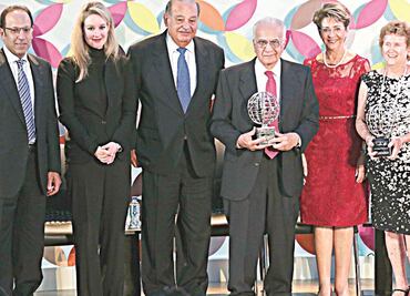 Fundación Slim otorga Premio en Salud 2015