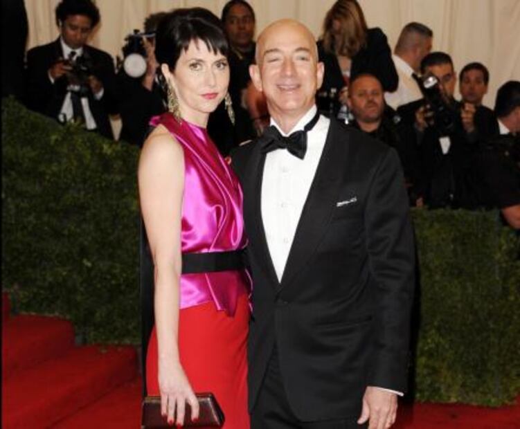 Jeff Bezos no sería nada sin su padre de origen cubano 